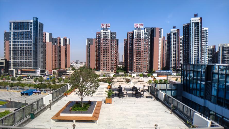 房地产信息咨询 连接经济贸易与展览展示的价值枢纽